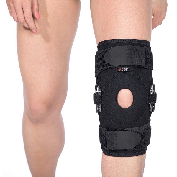 Stabilizator na kolano po urazie uderzeniu kontuzji uszkodzeniu więzadeł